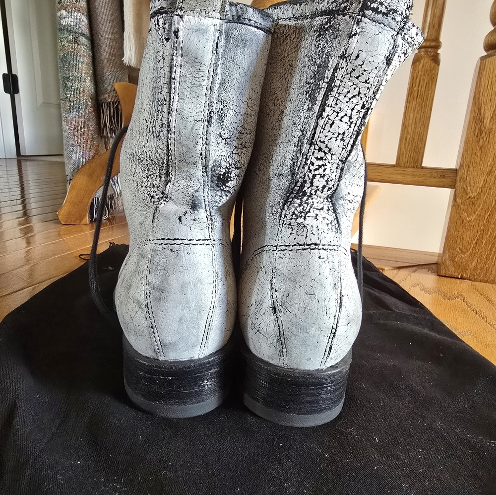 Frye Veronica Combat Laceups - Picture 4 of 6